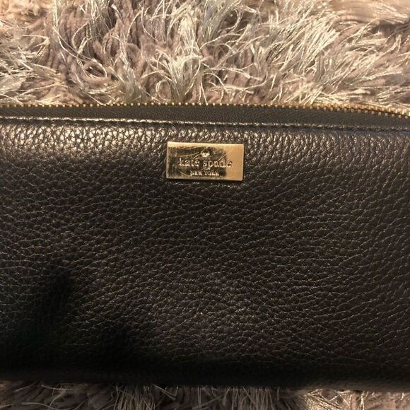 Kate spade wallet  - Picture 2 of 5